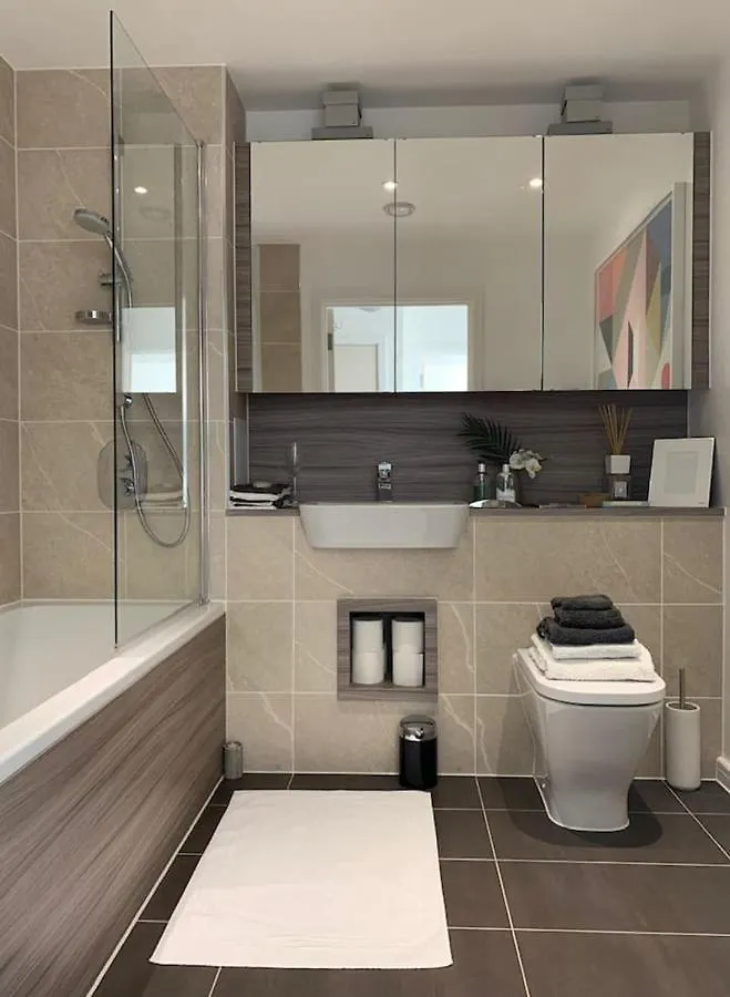 Stylish And Chic 1 Bedroom Apartment In Canning Town London United Kingdom